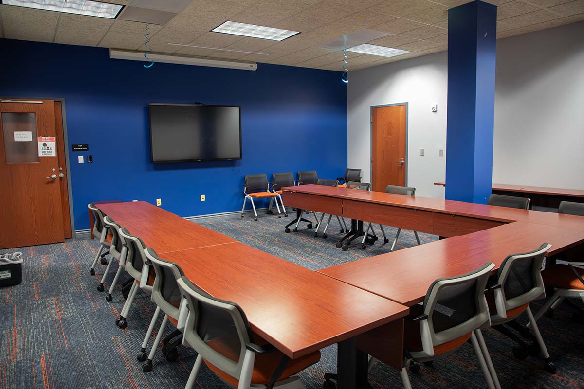 Admissions conference room full view