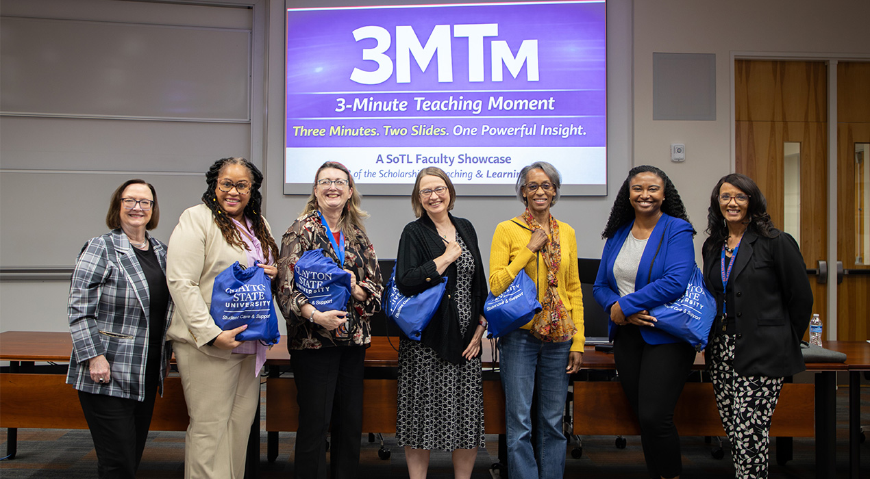 participants-in-three-minute-teaching-moment